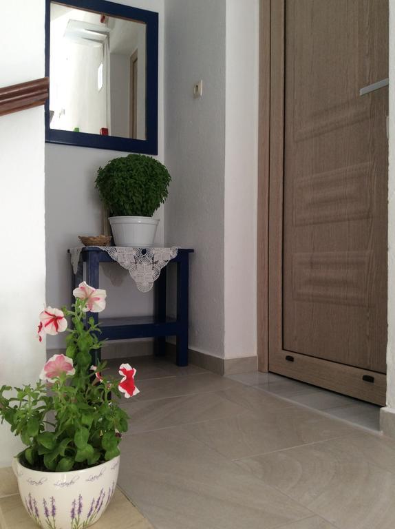 Studios Nopi-Zoi Skiathos Exterior foto