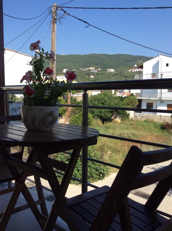 Studios Nopi-Zoi Skiathos Exterior foto
